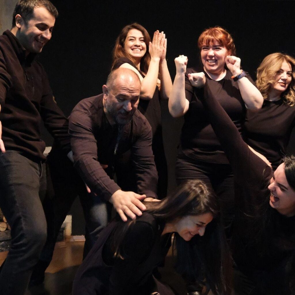 PROVA PLAYBACK TİYATRO